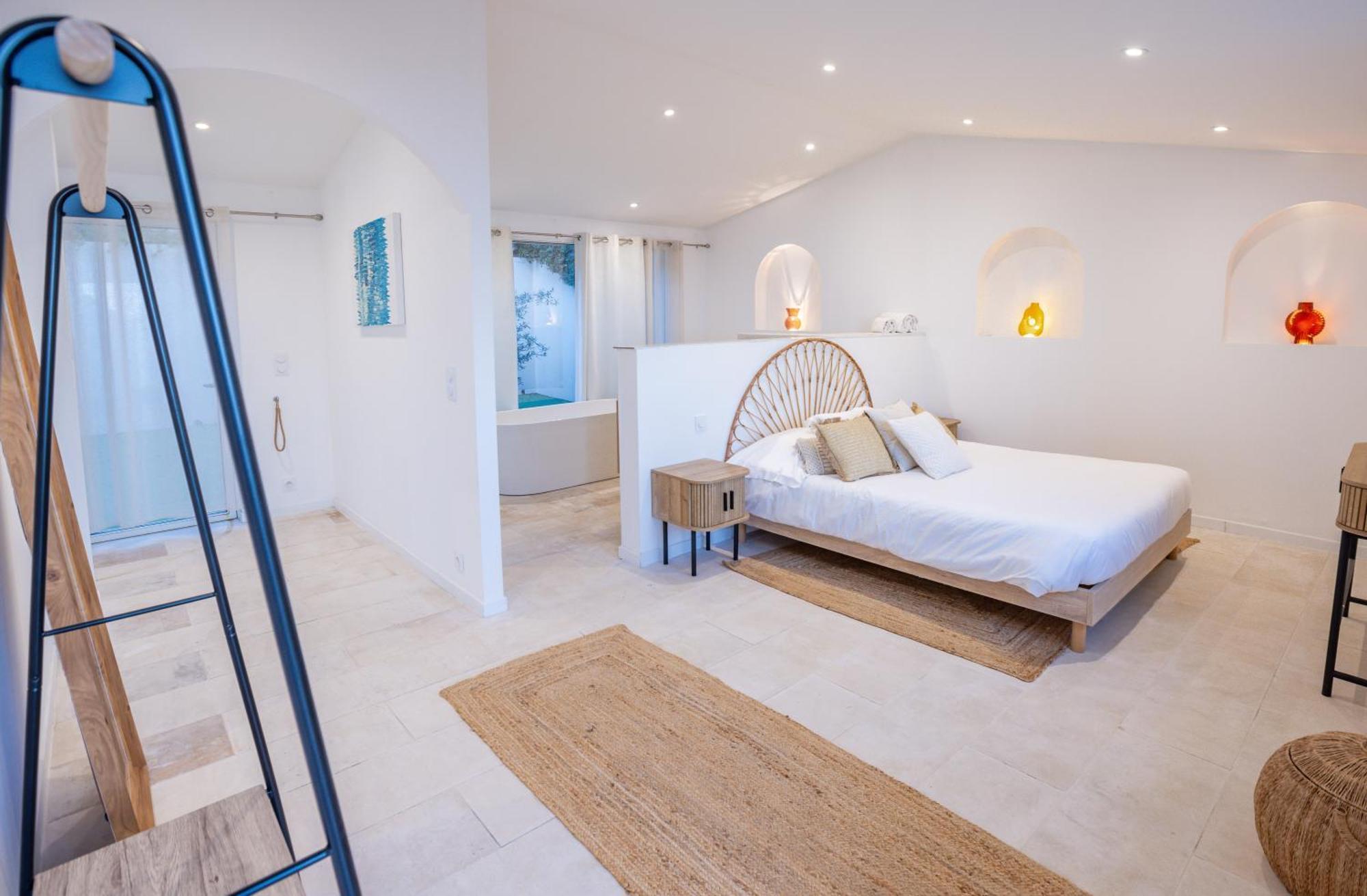 Superbe Villa, Incroyable Vue Mer, Piscine Chauffee, Climatisee Sainte-Maxime Exterior photo