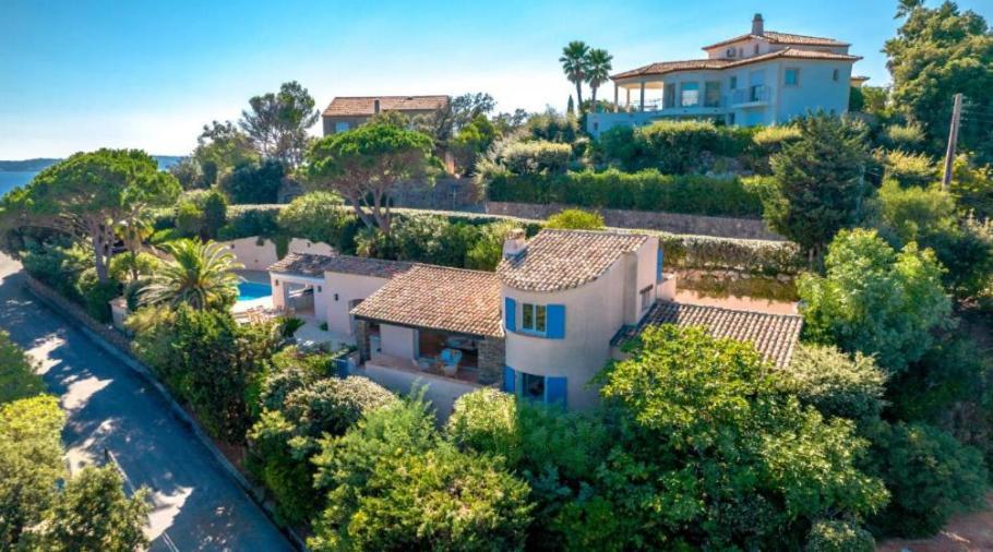 Superbe Villa, Incroyable Vue Mer, Piscine Chauffee, Climatisee Sainte-Maxime Exterior photo